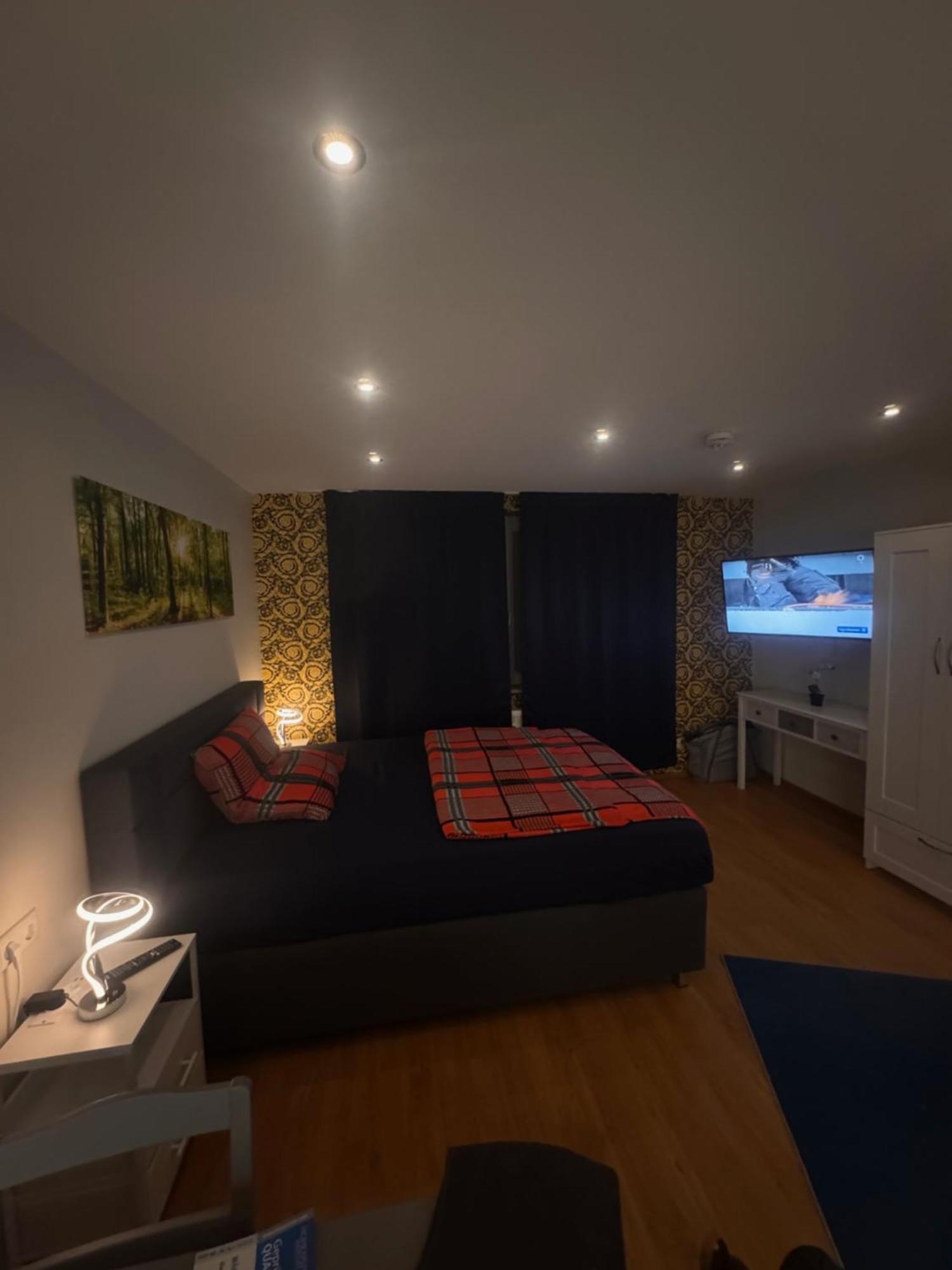 Oneo-plaza-apartments *